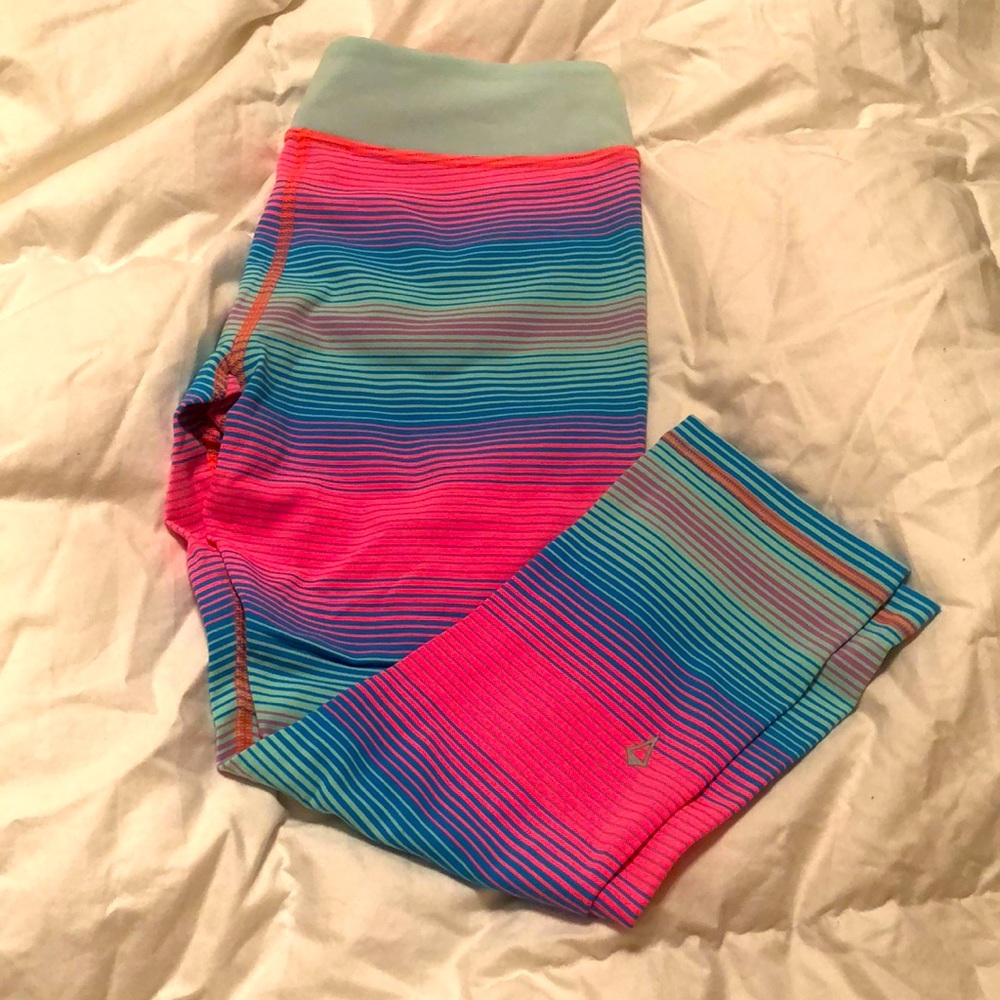 Ivivva Crops